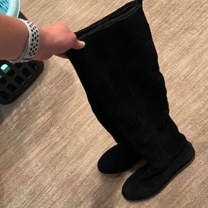 Amazing Tall Uggs